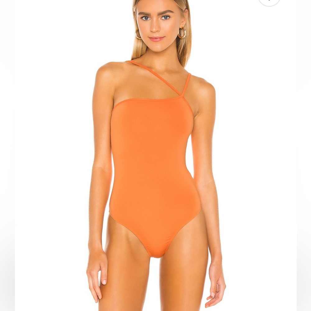 Superdown Taryn Asymmetric Bodysuit